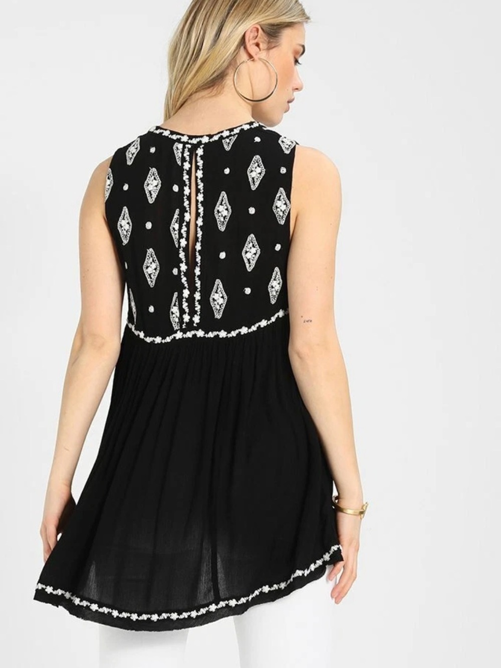 🌺🎉HP🎉🌺 NWOT Free People Diamond Embroidered Top - Picture 3 of 16